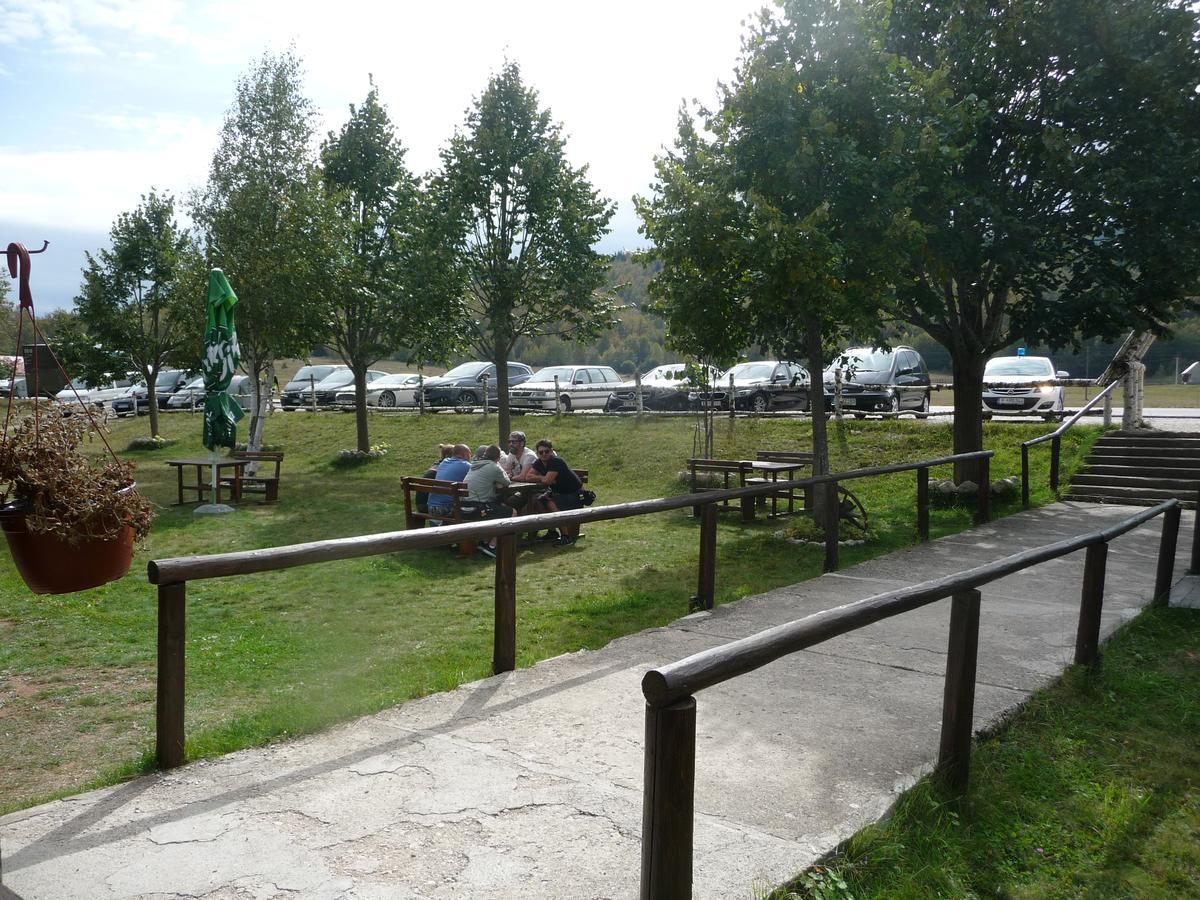 Motel Zaborje Pluzine Luaran gambar